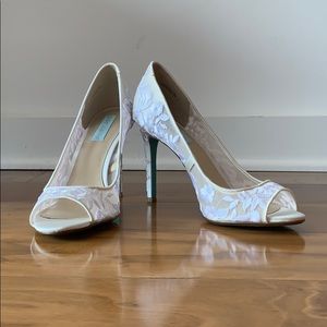 Blue by Betsey Johnson white lace open toe heels